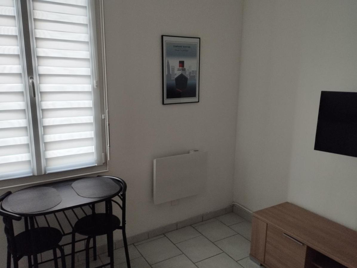 Charmant Studio Canape Lit Netflix Prime Video Dazn Wifi Le Havre Exterior foto