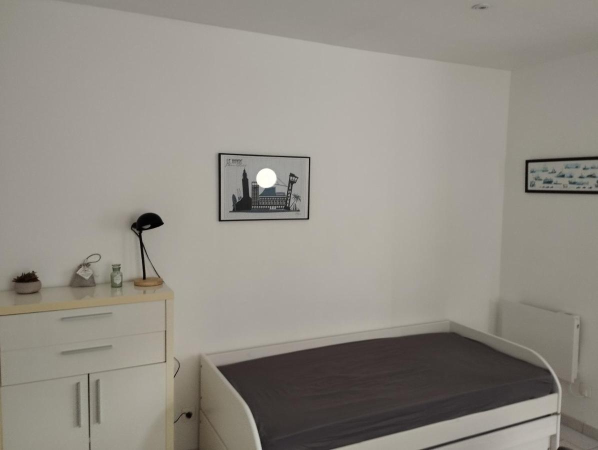Charmant Studio Canape Lit Netflix Prime Video Dazn Wifi Le Havre Exterior foto