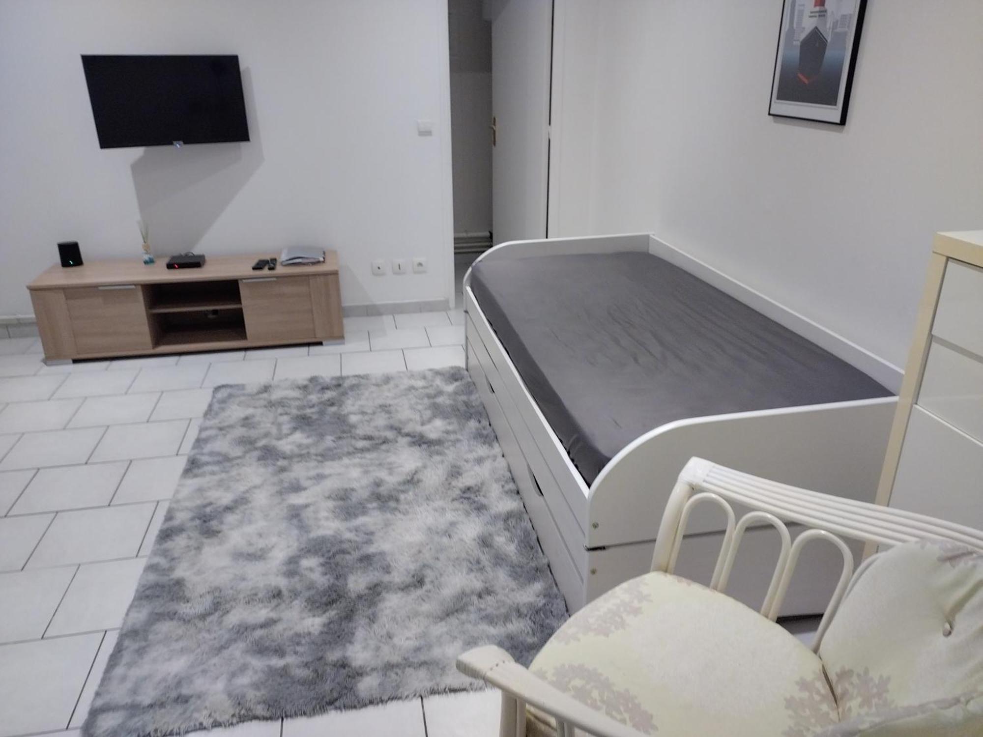 Charmant Studio Canape Lit Netflix Prime Video Dazn Wifi Le Havre Exterior foto